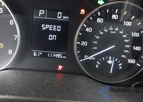 2017 Hyundai Elantra Se z USA, uszkodzony, nr VIN 5NPD74LF5HH141049